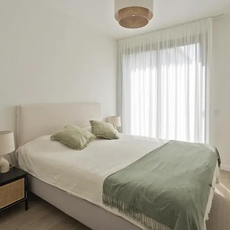Apartment Precioso Con Terraza Y Piscina *