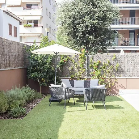 Precioso Con Terraza Y Piscina Apartment